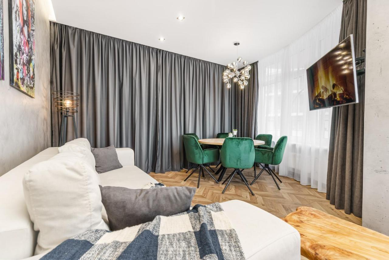 Pearl 45 Fantastic Design Sea View Apartment Odesa Exterior photo