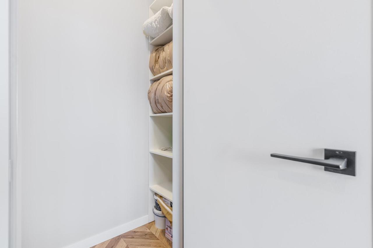 Pearl 45 Fantastic Design Sea View Apartment Odesa Exterior photo
